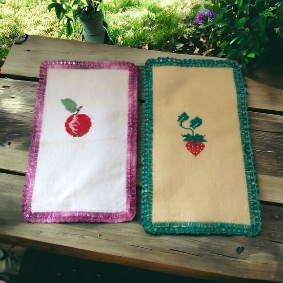 Cross Stitch Fruit Doily Set 2 Tea Towels Linens Handmade Farmhouse Country - Picture 12 of 15